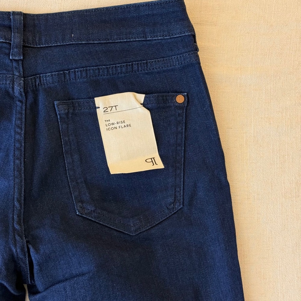 Pilcro Low-Rise Icon Flare Jeans Womens 27 Tall Blue Denim NWT - Picture 3 of 11